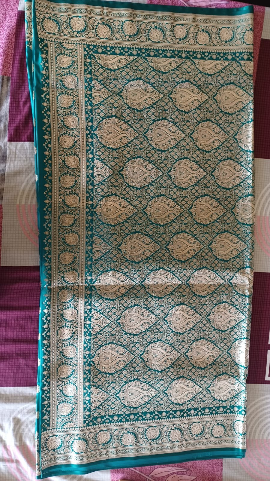 Banarasi semi katan Silk saree 