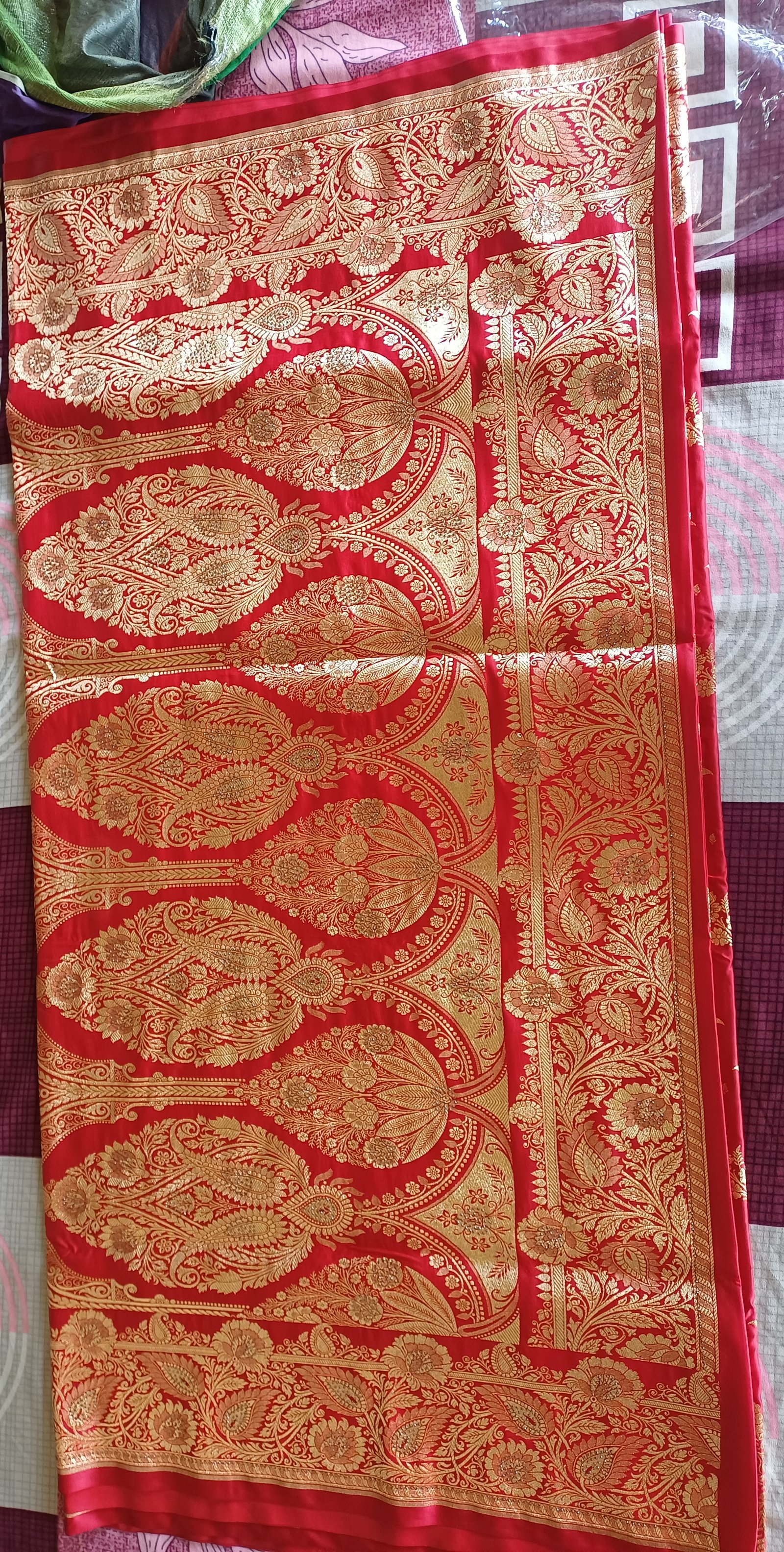 Banarasi semi katan Silk saree with surski ston work  - image 3