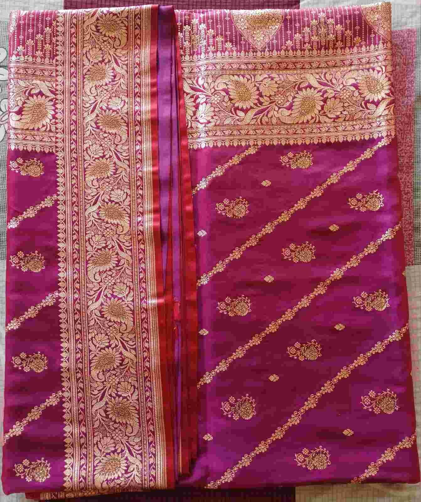 Banarasi art silk Saree with surski ston work - image 4